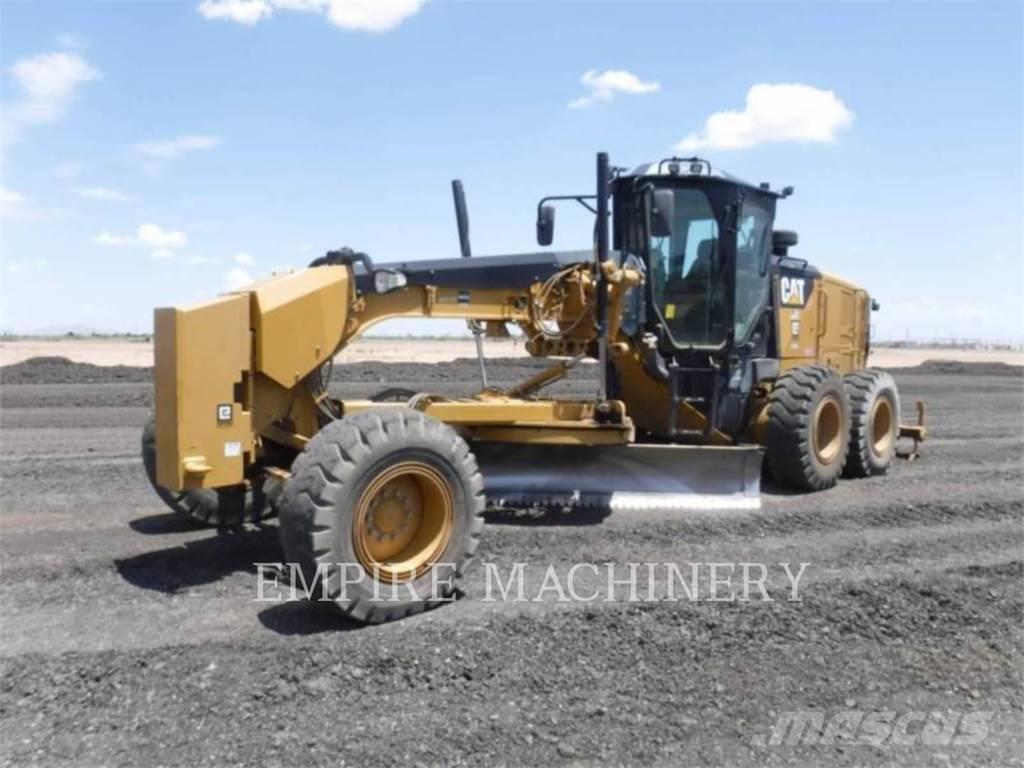 CAT 12M3 TR معدات تمهيد الطرق