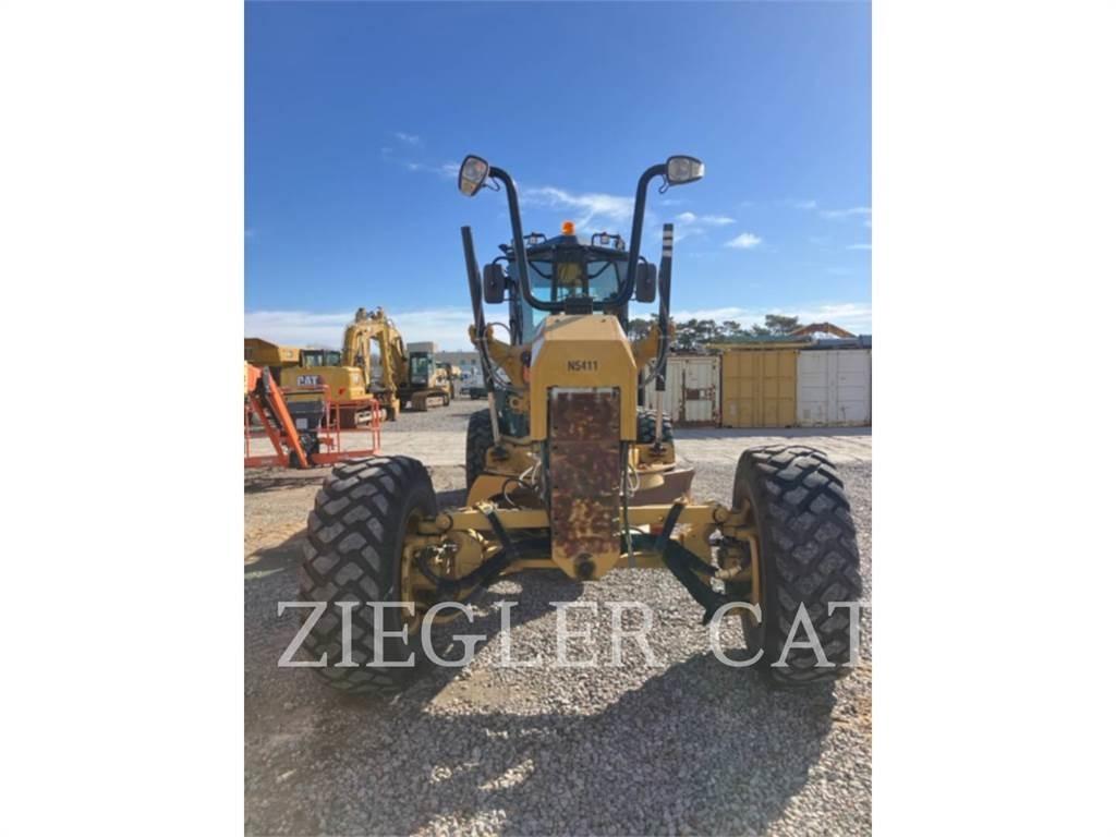 CAT 12M3AWD معدات تمهيد الطرق