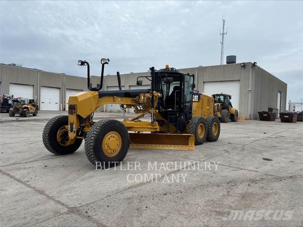 CAT 12M3AWD معدات تمهيد الطرق