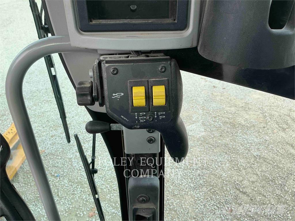 CAT 12M3AWX معدات تمهيد الطرق