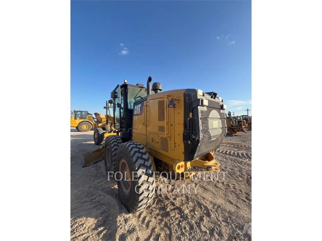 CAT 12M3AWX معدات تمهيد الطرق