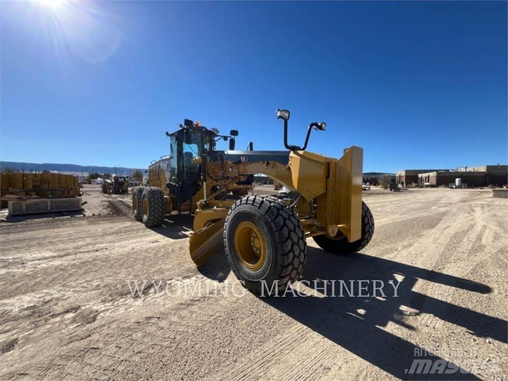 CAT 14-15 معدات تمهيد الطرق