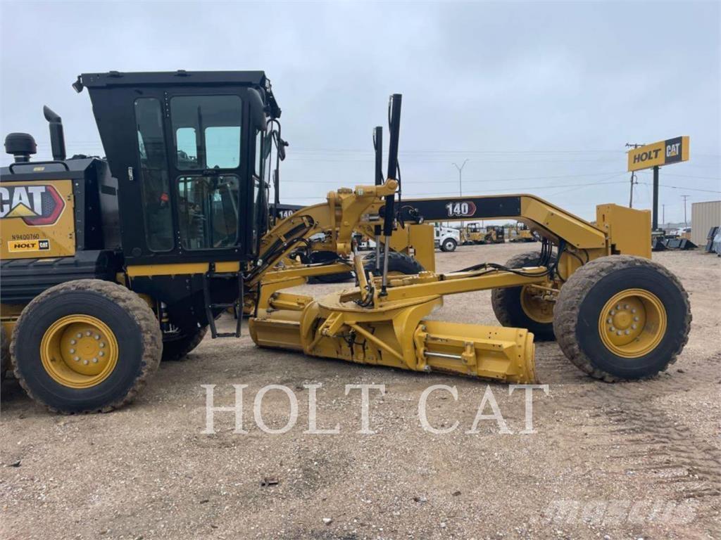 CAT 140 معدات تمهيد الطرق