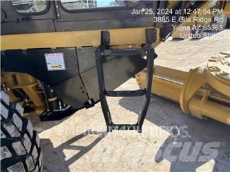 CAT 140-13 معدات تمهيد الطرق