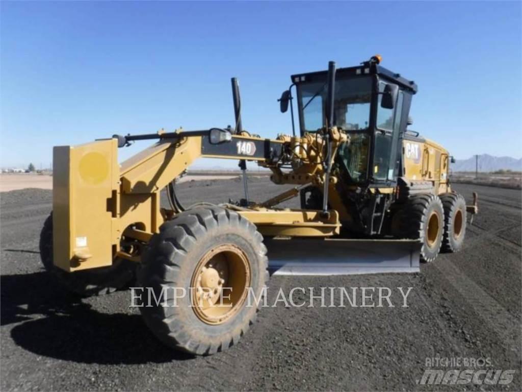 CAT 140-13 معدات تمهيد الطرق
