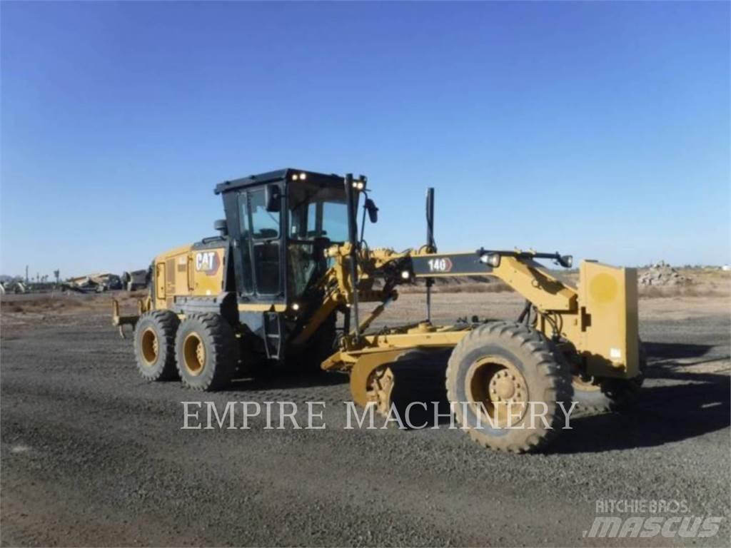 CAT 140-13 معدات تمهيد الطرق