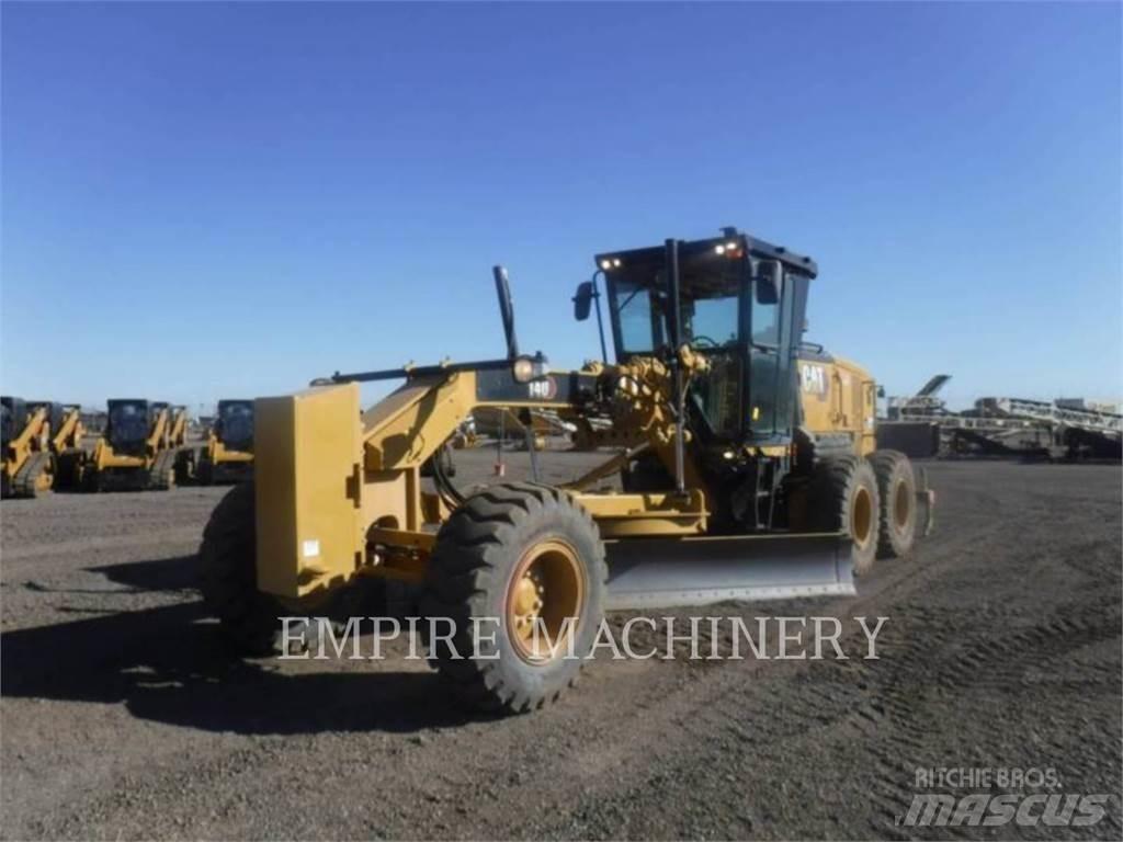 CAT 140-13 معدات تمهيد الطرق