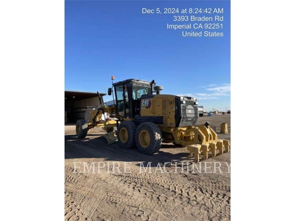 CAT 140-13AWDT معدات تمهيد الطرق