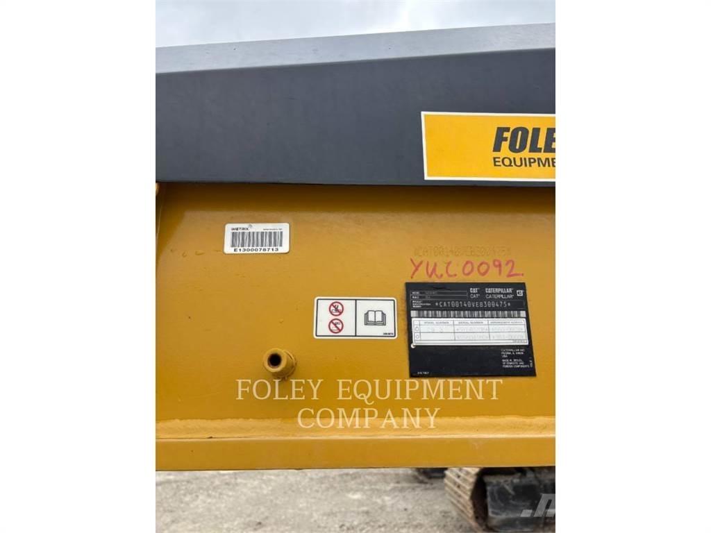 CAT 140-15AWJI معدات تمهيد الطرق