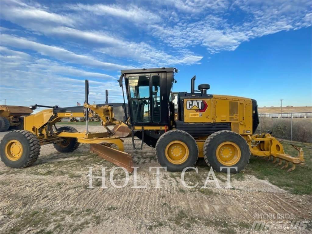 CAT 140 AWD معدات تمهيد الطرق