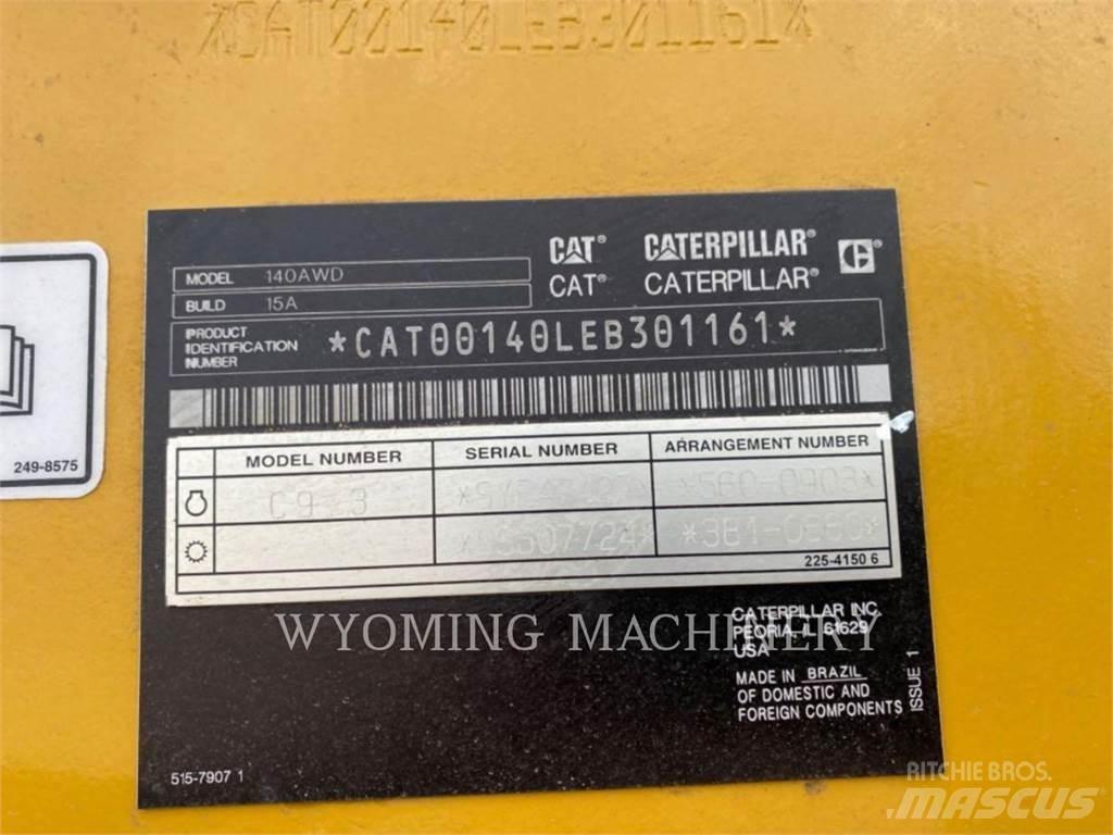 CAT 140 AWD معدات تمهيد الطرق