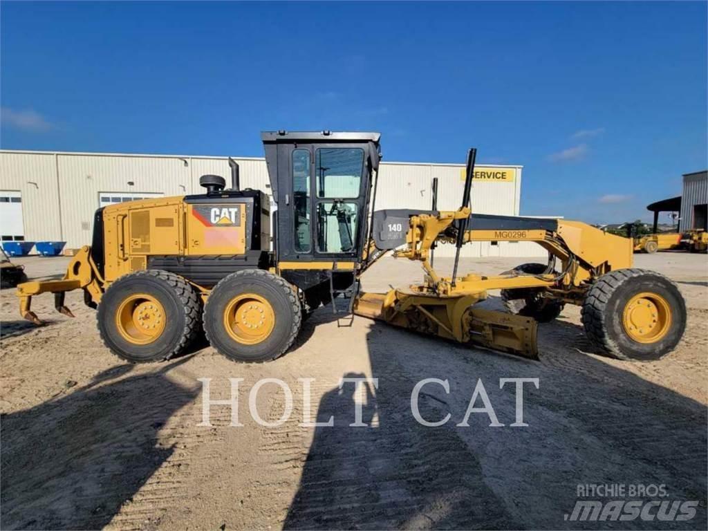 CAT 140 AWD معدات تمهيد الطرق