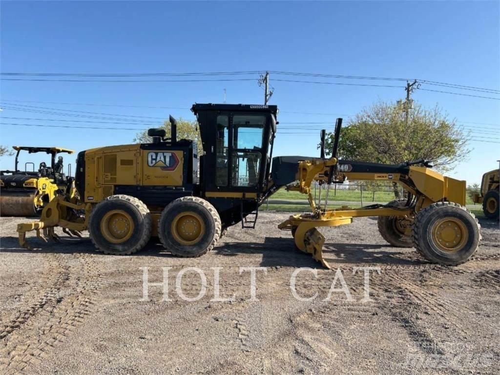 CAT 140 AWD معدات تمهيد الطرق
