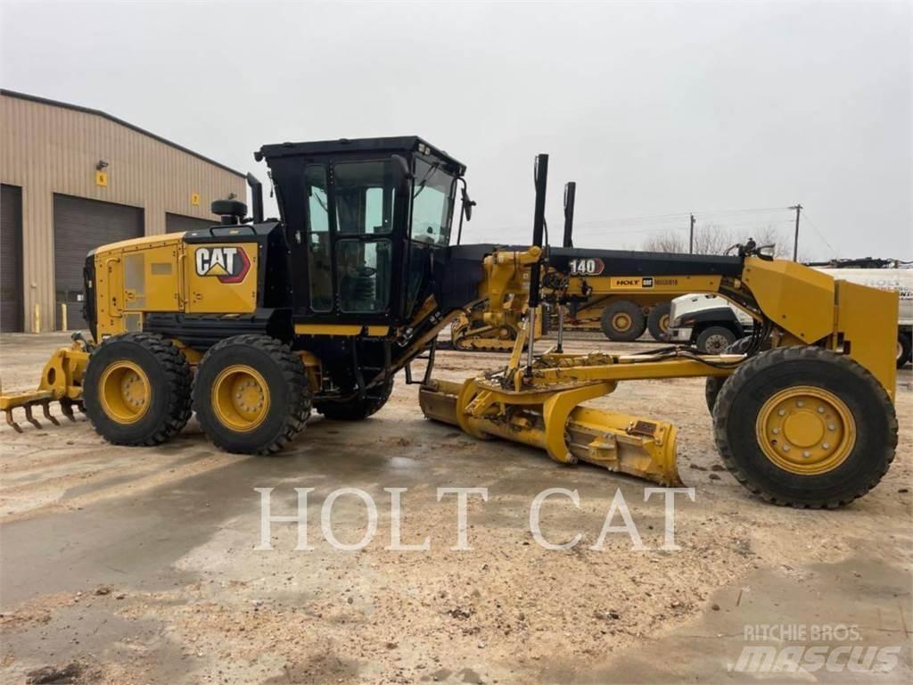 CAT 140 AWD معدات تمهيد الطرق