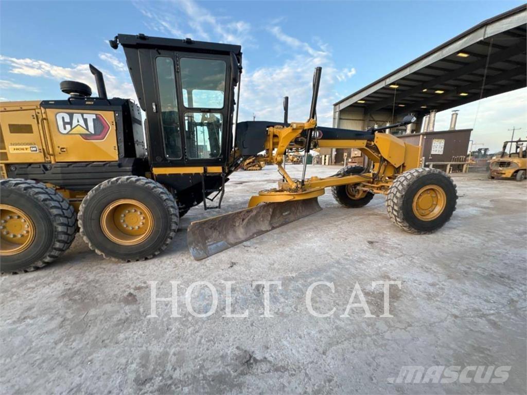 CAT 140 AWD معدات تمهيد الطرق