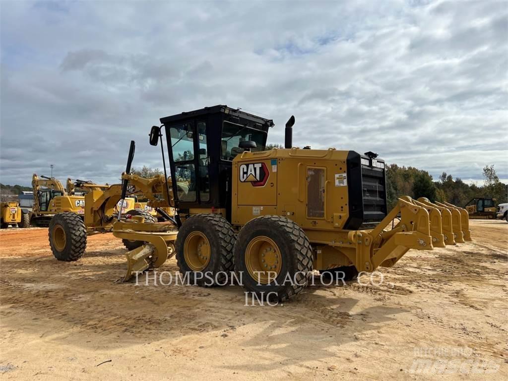 CAT 140 GC معدات تمهيد الطرق