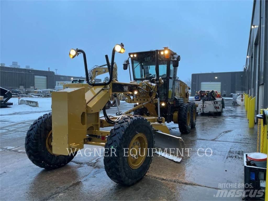 CAT 140 LVR معدات تمهيد الطرق