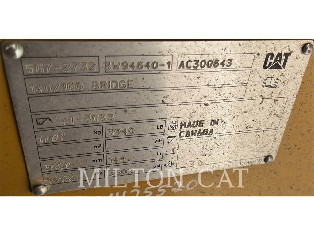 CAT 140 MASTLESS WING قاذفات الجليد