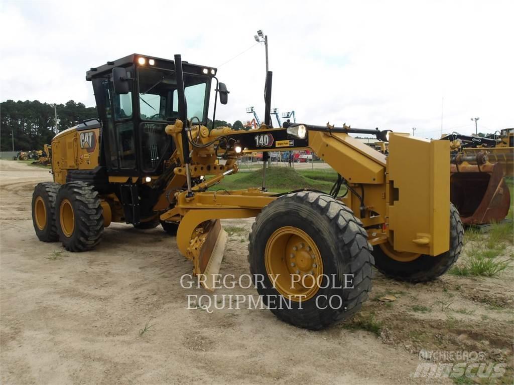 CAT 14013 Graders