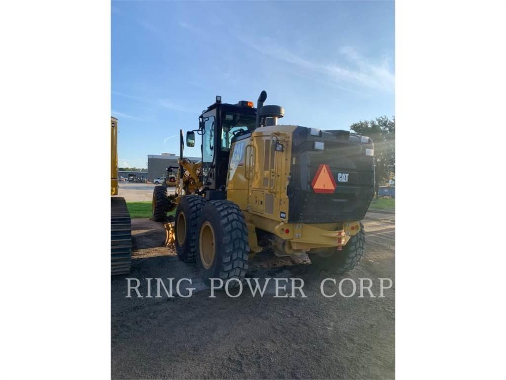 CAT 140AWD CS معدات تمهيد الطرق