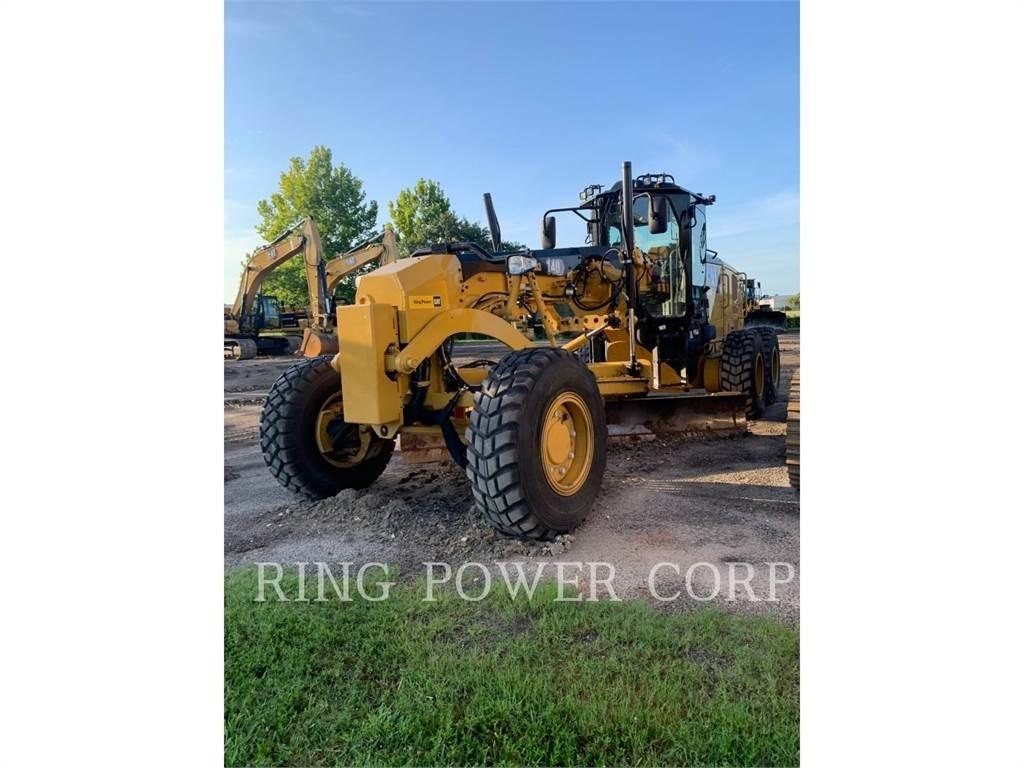 CAT 140AWD CS معدات تمهيد الطرق