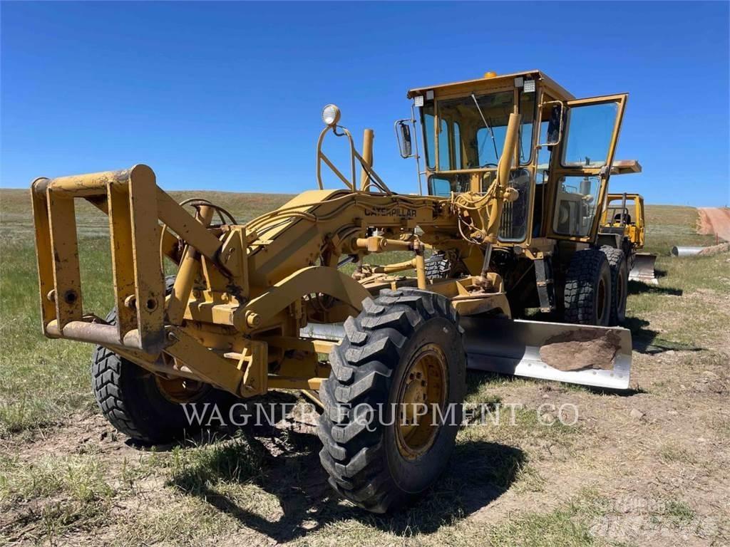 CAT 140G معدات تمهيد الطرق