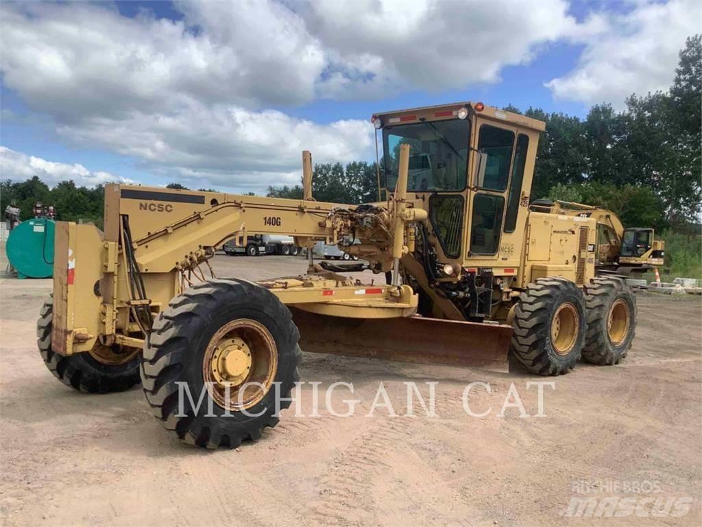 CAT 140G معدات تمهيد الطرق