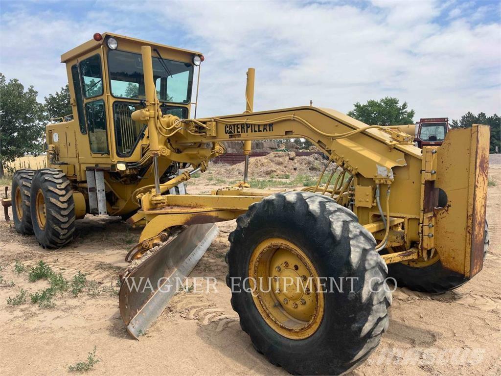 CAT 140G معدات تمهيد الطرق