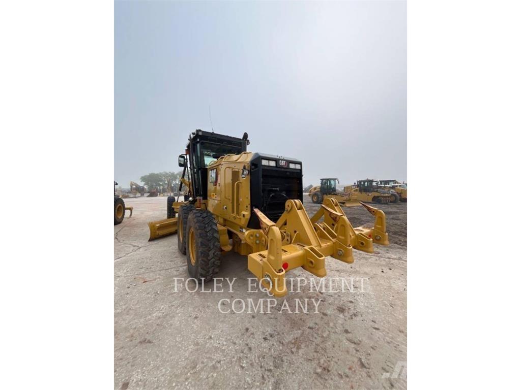 CAT 140GC-01AW معدات تمهيد الطرق