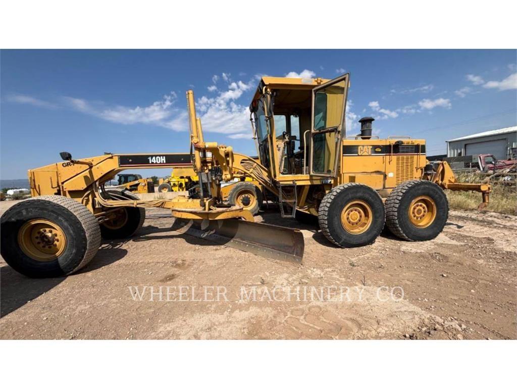 CAT 140H معدات تمهيد الطرق