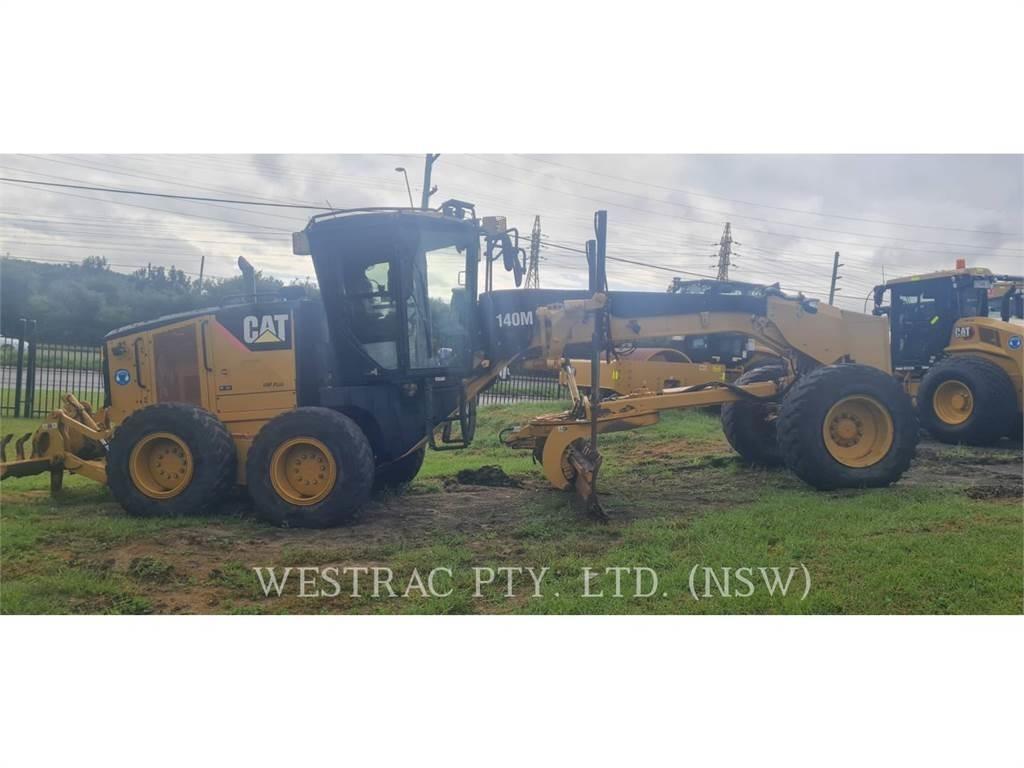 CAT 140M معدات تمهيد الطرق