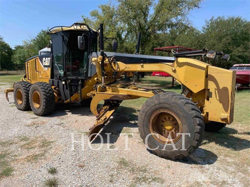 CAT 140M معدات تمهيد الطرق
