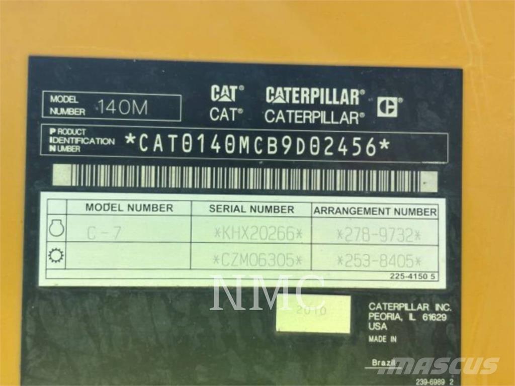 CAT 140M معدات تمهيد الطرق