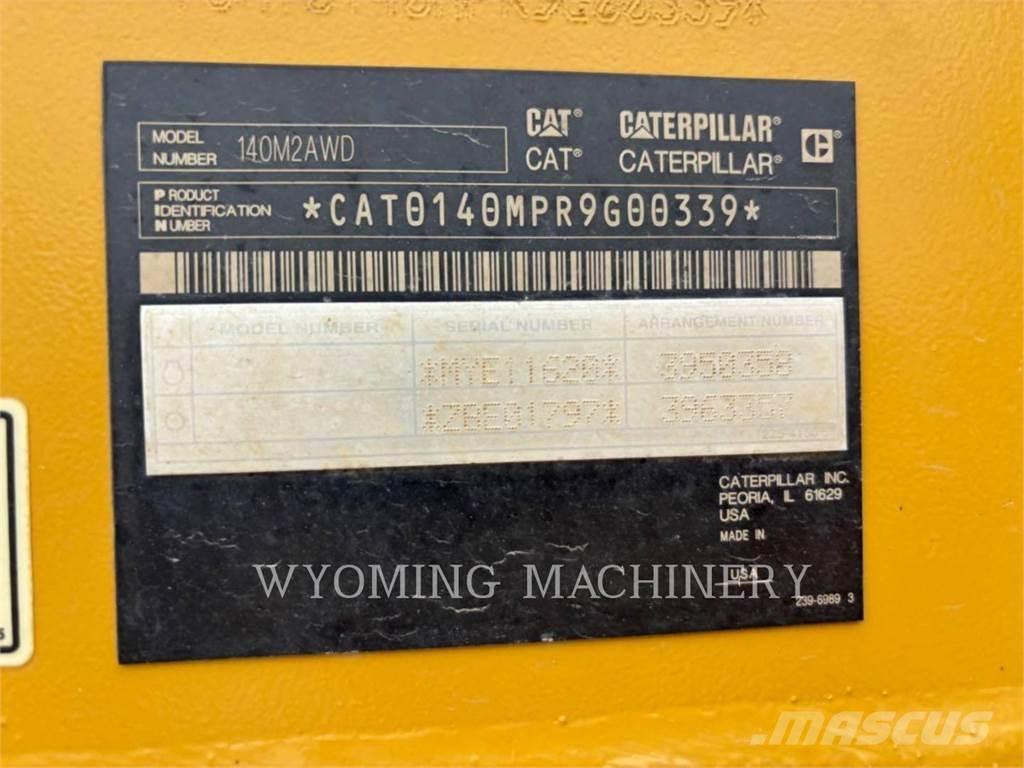 CAT 140M 2 معدات تمهيد الطرق