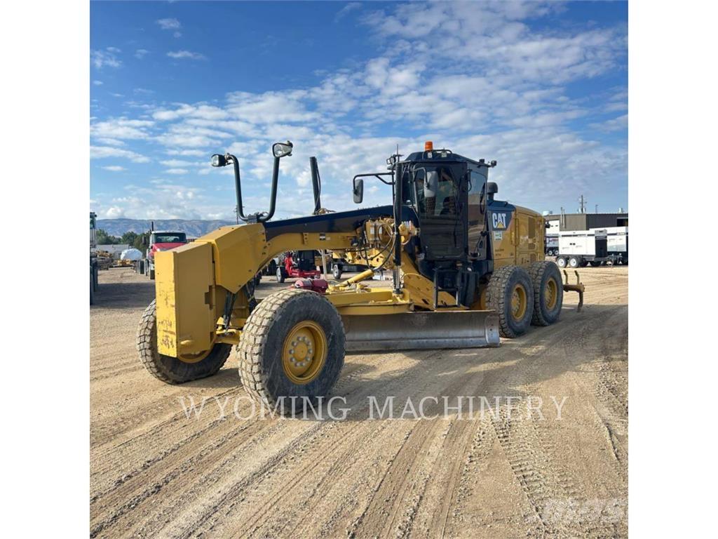 CAT 140M 2 معدات تمهيد الطرق