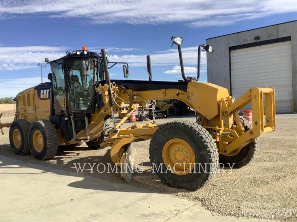 CAT 140M 3 معدات تمهيد الطرق