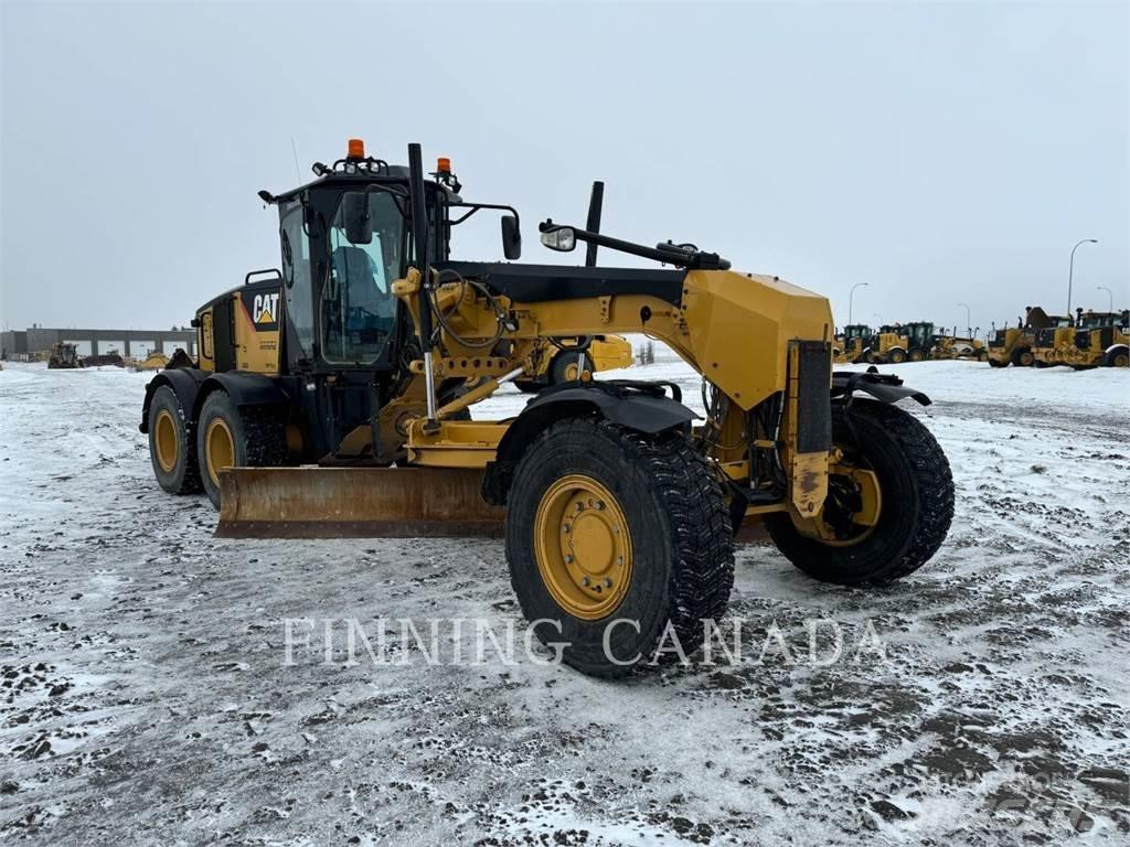 CAT 140M AWD معدات تمهيد الطرق