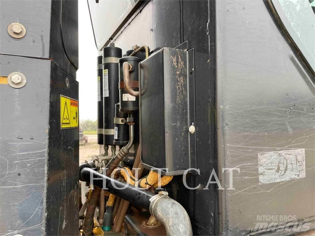 CAT 140M2 معدات تمهيد الطرق