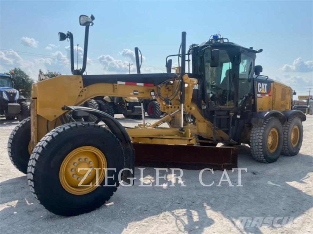 CAT 140M2 معدات تمهيد الطرق