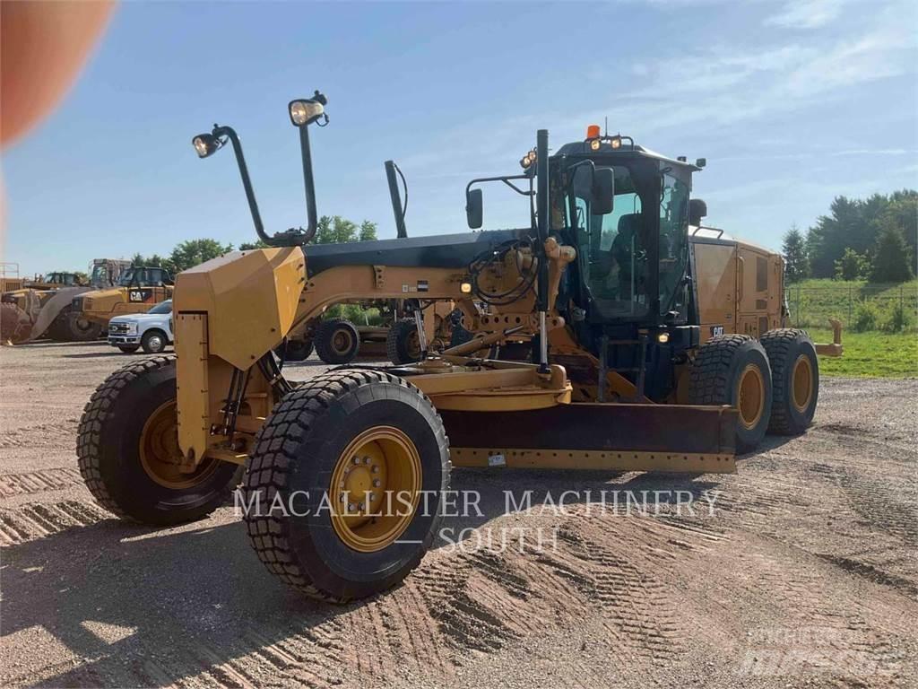 CAT 140M2 معدات تمهيد الطرق
