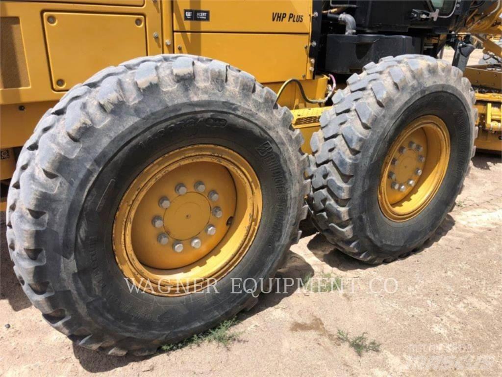 CAT 140M2 معدات تمهيد الطرق