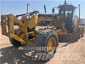 CAT 140M2 AWD معدات تمهيد الطرق