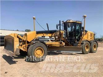 CAT 140M2 AWD معدات تمهيد الطرق