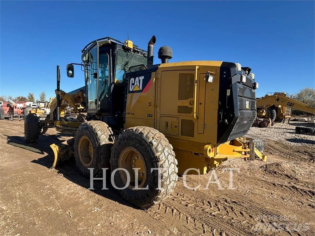 CAT 140M2 AWD معدات تمهيد الطرق
