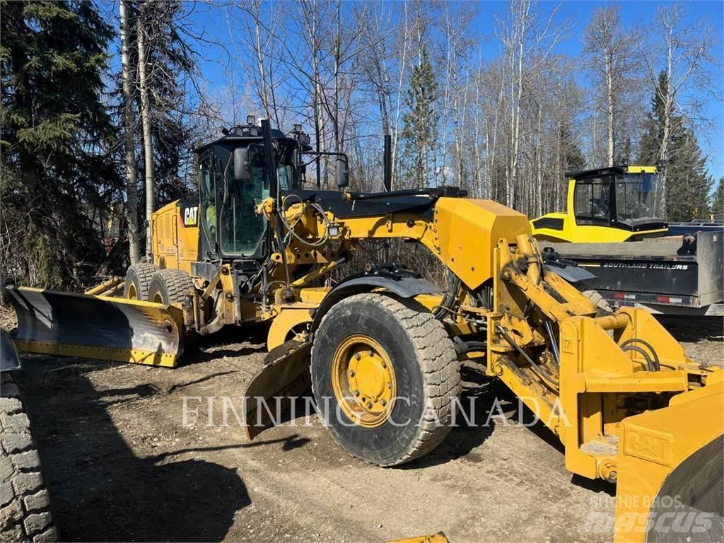 CAT 140M2 AWD معدات تمهيد الطرق