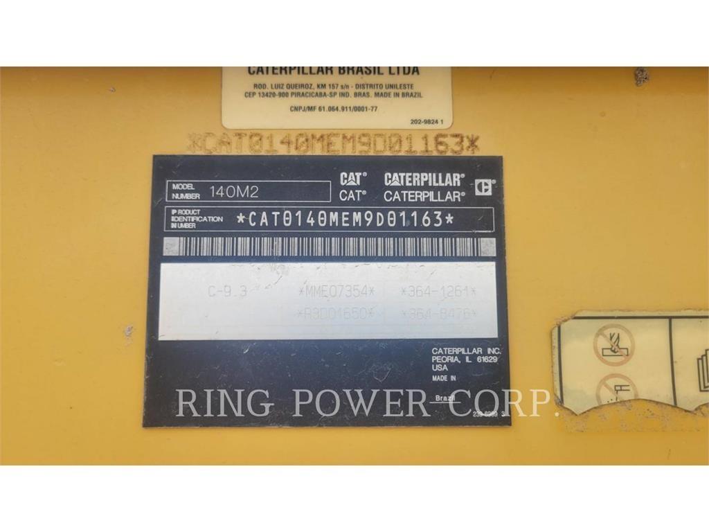 CAT 140M2T4 معدات تمهيد الطرق