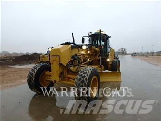 CAT 140M3 معدات تمهيد الطرق