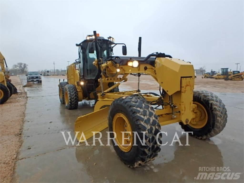 CAT 140M3 معدات تمهيد الطرق