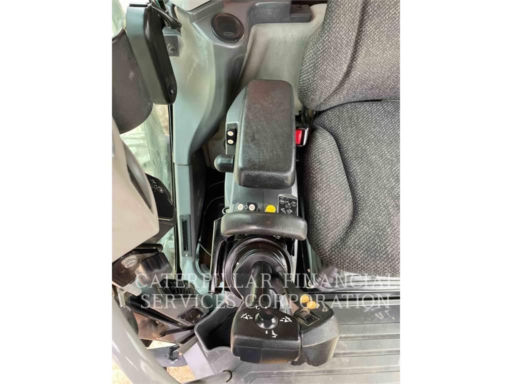 CAT 140M3 معدات تمهيد الطرق
