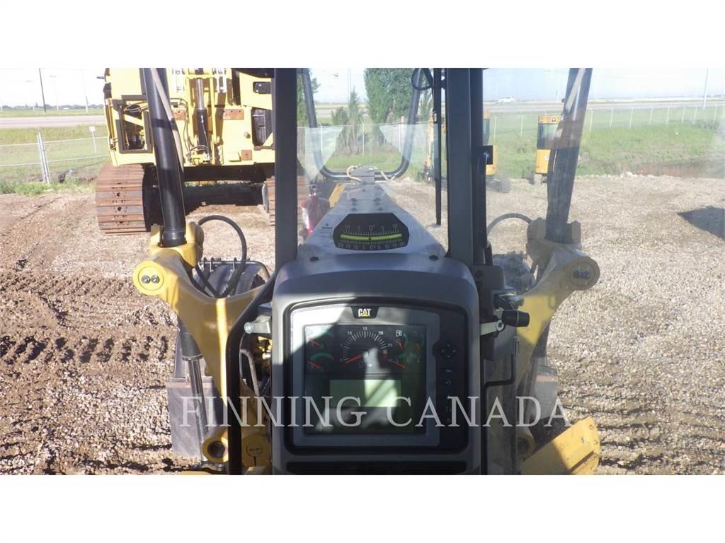 CAT 140M3 معدات تمهيد الطرق
